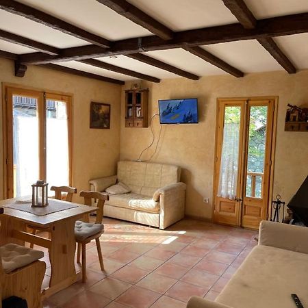 Sevenhouse Apartman Setcases Kültér fotó